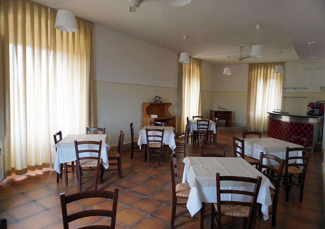 Hotel Croccia Accettura Екстериор снимка